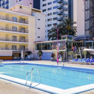 Análisis fotográfico de los mejores hoteles en Benidorm