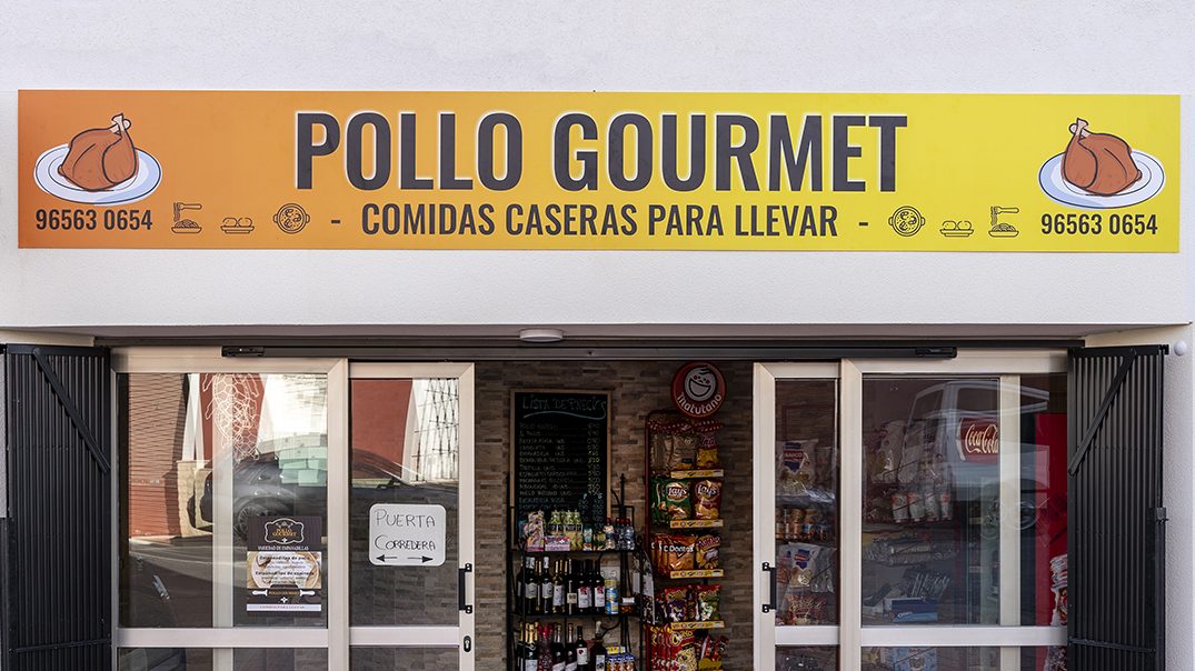 Diseño de rótulos en El Campello para empresa de comida preparada